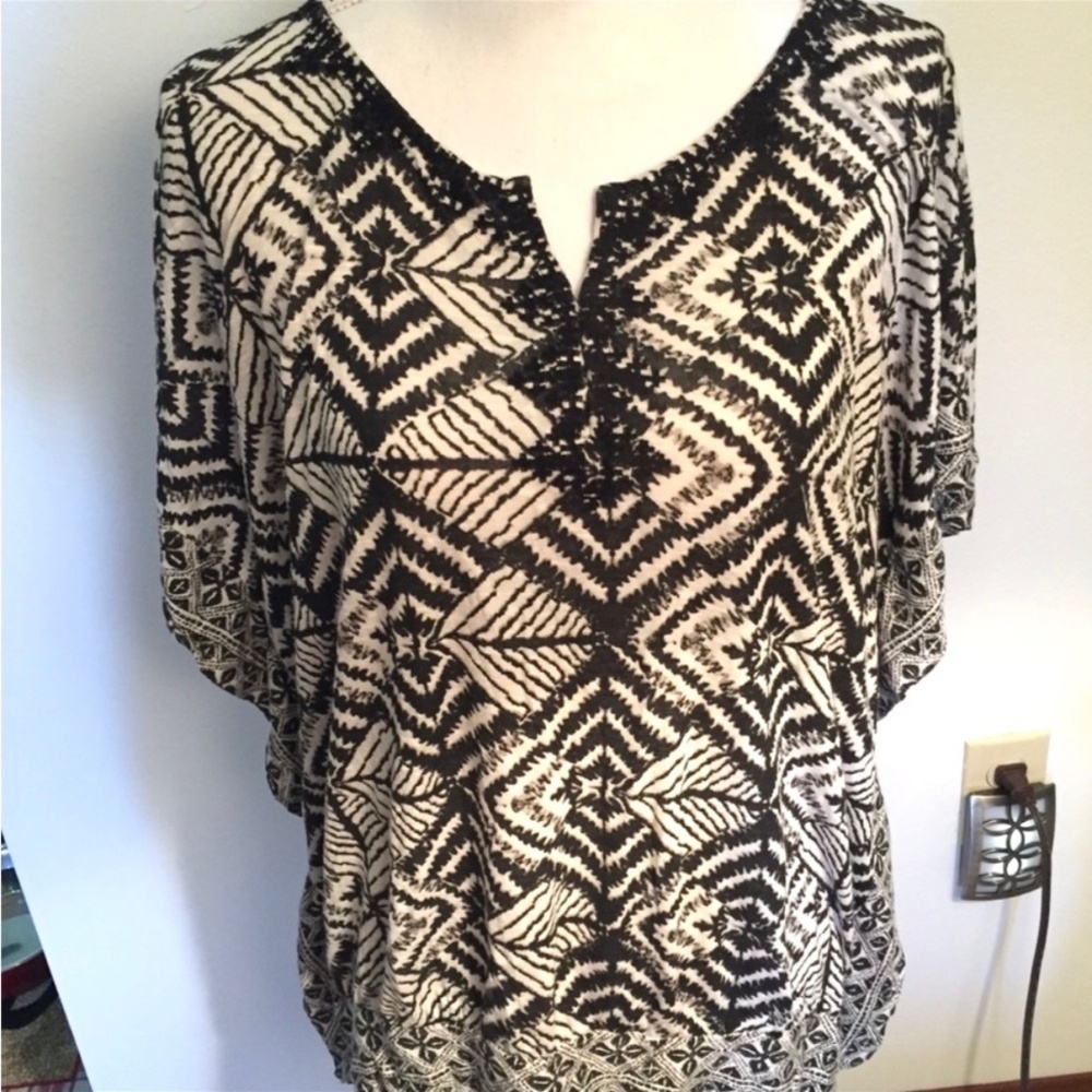 Lucky Brand Tropical Tribal Black and White Boho Top